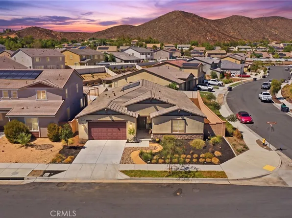 24954 Whispering Way, Menifee, CA 92584
