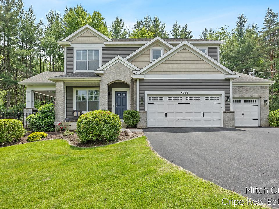 1st image of 5050 Tiamo Ln NE