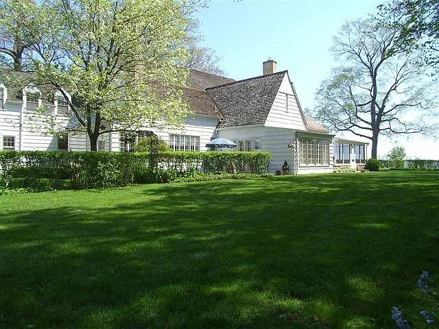 735 Ravine Ave photo 1