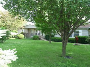 441 E West St, Georgetown, IL 61846