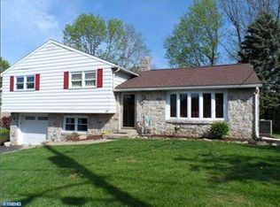 239 Orchard Hills Dr, Boyertown, PA 19512