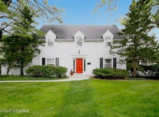 1307 Bunker Ave, Flossmoor, IL 60422