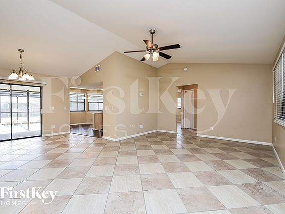 3rd image of 4141 SW 6th Pl