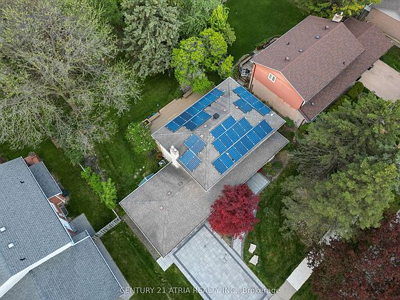 2nd image of 71 German Mills Rd