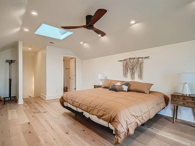 21825 Briarcliff Dr — Photo 20