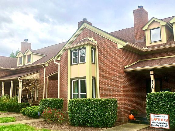 Bay windows on both floors