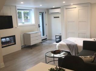 49 Wilgar Rd #1A, Toronto, ON M8X1J6