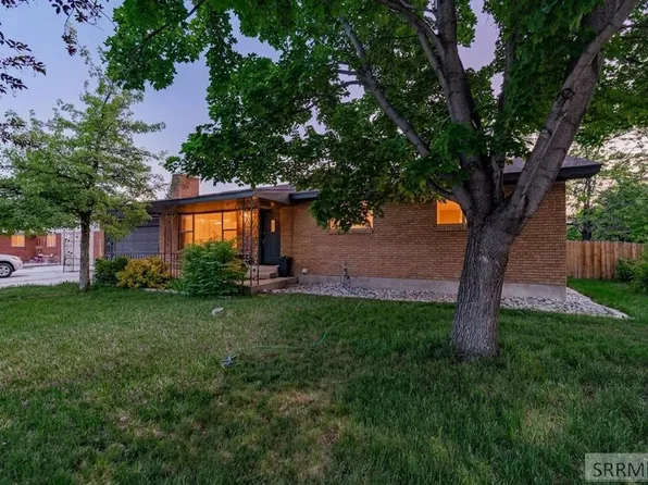 395 Redwood Dr, Idaho Falls, ID 83401