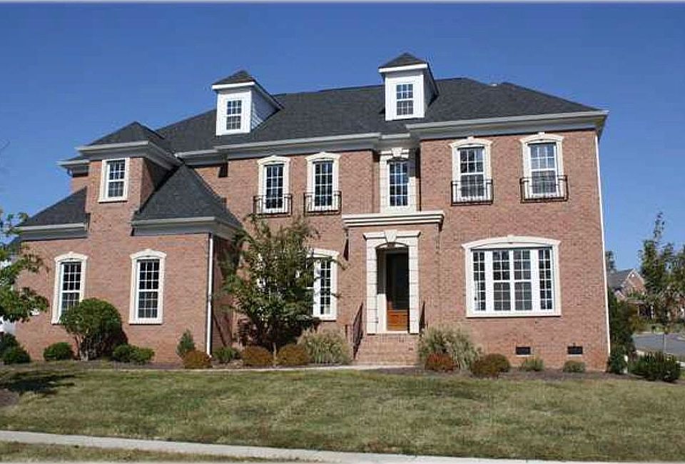 1st image of 16620 Crosshaven Dr