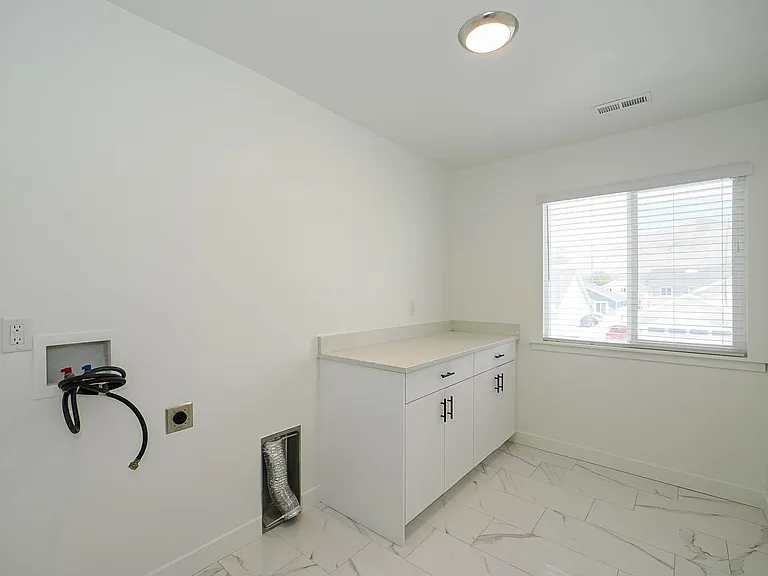 3593 N Sparrow Ln — Photo 31