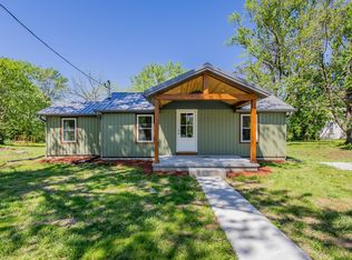 116 Cedar St, Jamestown, MO 65046