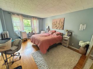 198 Saint Paul St APT 4, Brookline, MA 02446