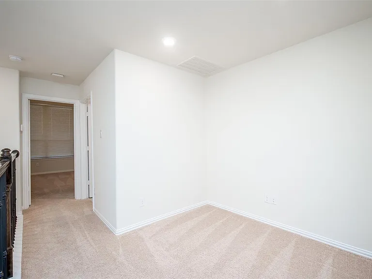 1634 Ryon Falls Dr — Photo 19