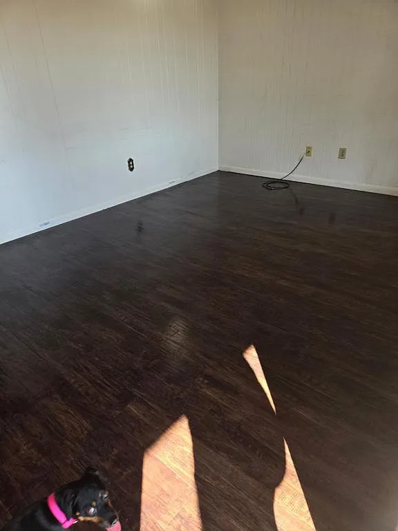 1605 Saunders St #7 — Photo 1