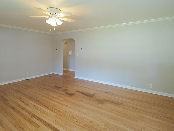 2503 East Main St-105