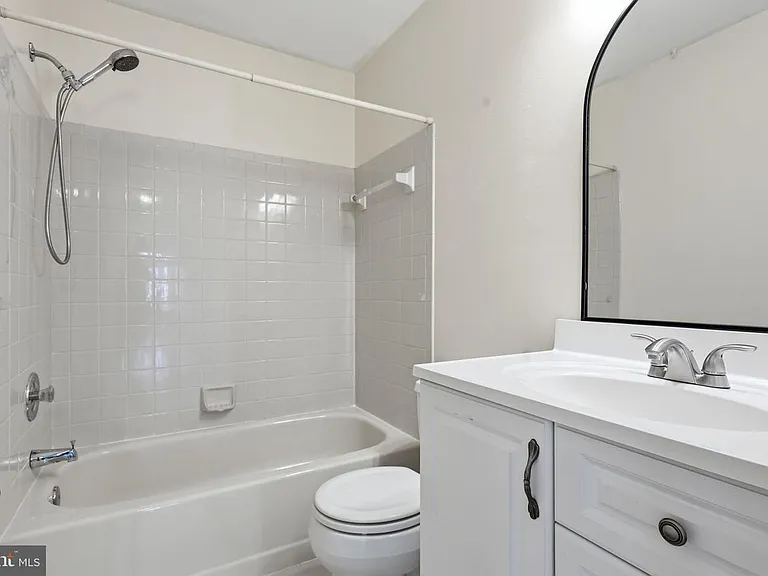 7690 Green Garland Dr — Photo 14