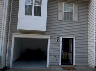 6845 Red Maple Ct, District Heights, MD 20747
