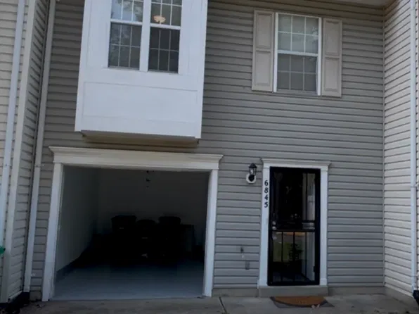 6845 Red Maple Ct, District Heights, MD 20747