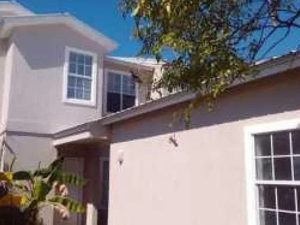 2737 Bay Club Dr, Navarre, FL 32566