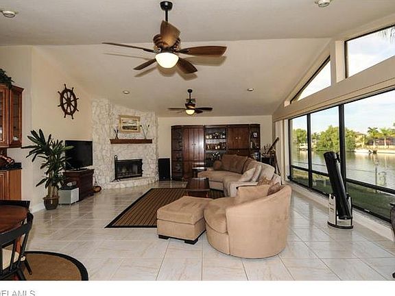 5th image of 2829 SW 29th Ave