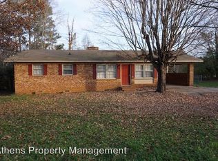 424 Jefferson River Rd, Athens, GA 30607