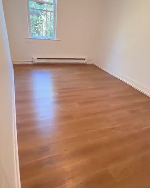 1st image of 76 4th St APT 4