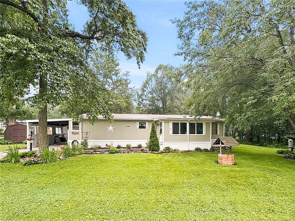 1st image of 133 Pinella Dr