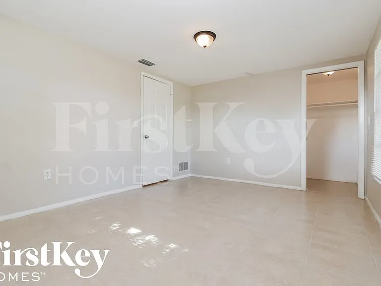 7701 Birchwood Dr — Photo 4