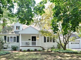 36 Cleveland Rd, Caldwell, NJ 07006