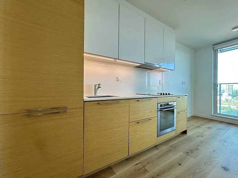 13438 Central Ave #2011 — Photo 2