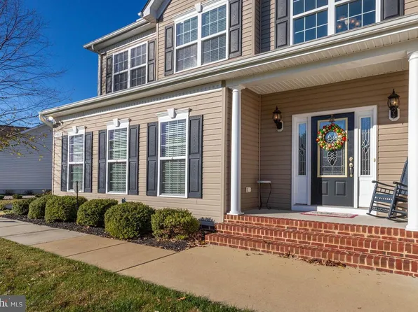 39809 Grandview Haven Dr, Mechanicsville, MD 20659