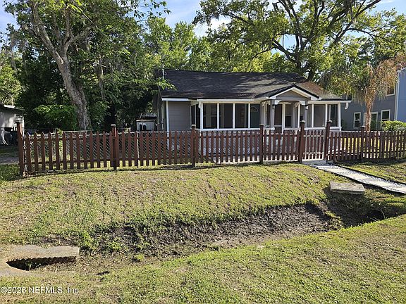 5th image of 3072 BESSENT Road