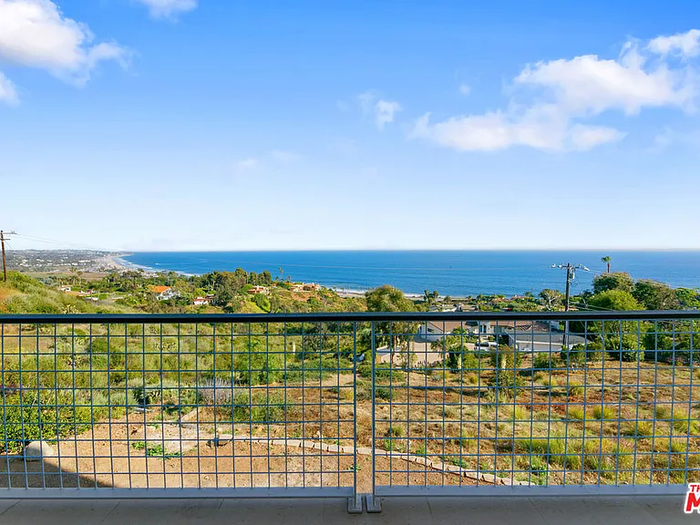 31351 Pacific Coast Hwy — Photo 35