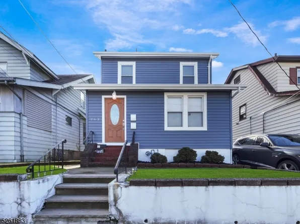 263 E 6Th St, Clifton City, NJ 07011