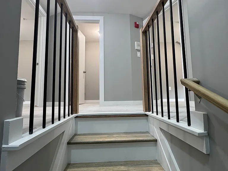 55 Lander St #2B — Photo 22
