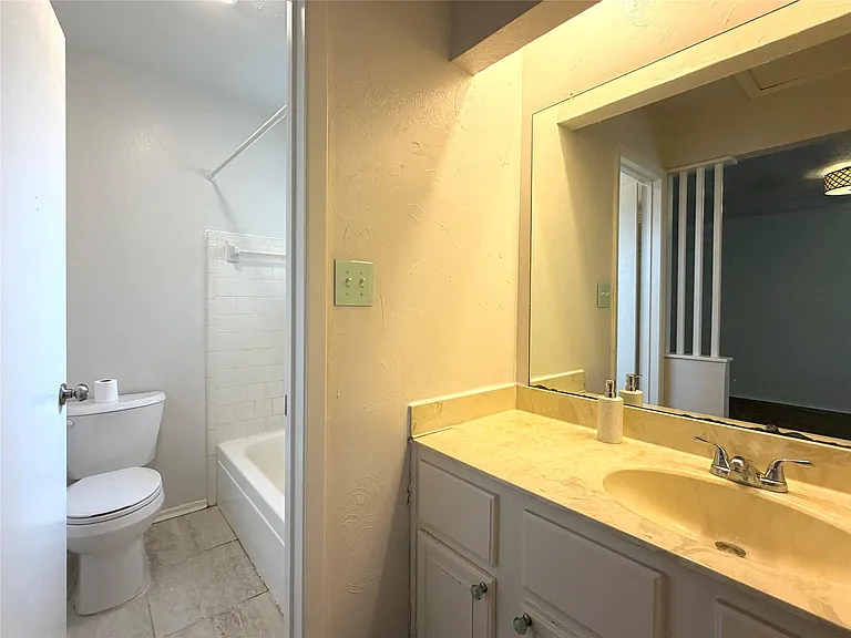 22319 Merrymount Dr — Photo 26