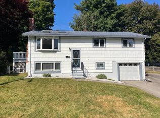 15 Marlton Dr, Marlborough, MA 01752