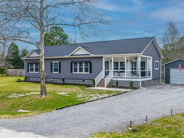 164 Albacore Rd, Bonneau, SC 29431