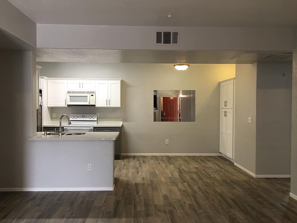 1st image of 41410 Juniper St Unit 413