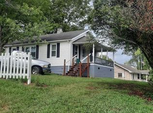 2310 Mentor Rd, Louisville, TN 37777