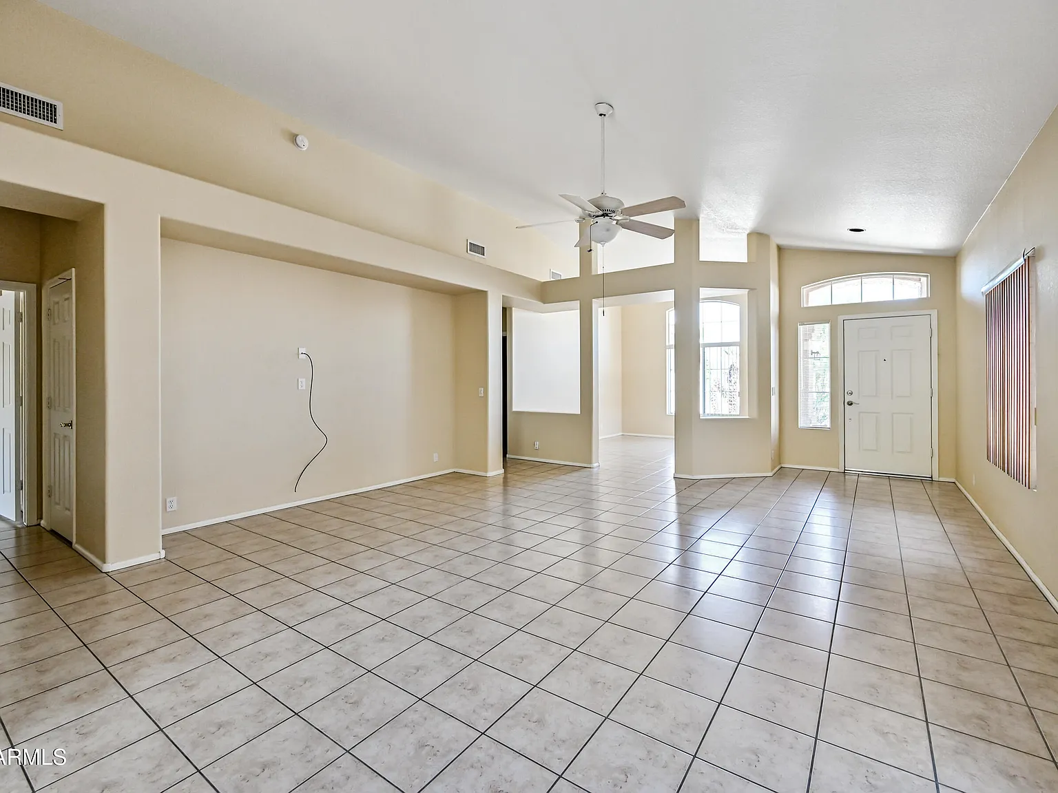 2 bed, 2.0 bath, 1606 sqft, $2,295 — Photo 3