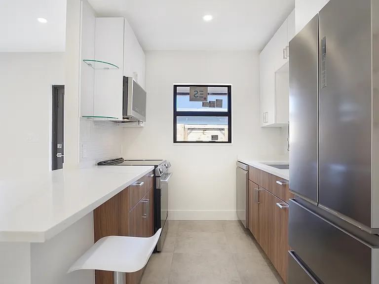 1119 W Las Olas Blvd #4 — Photo 5