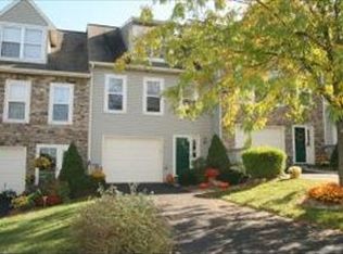 206 Oak Ridge Dr, Oak Ridge Dr, PA 17582