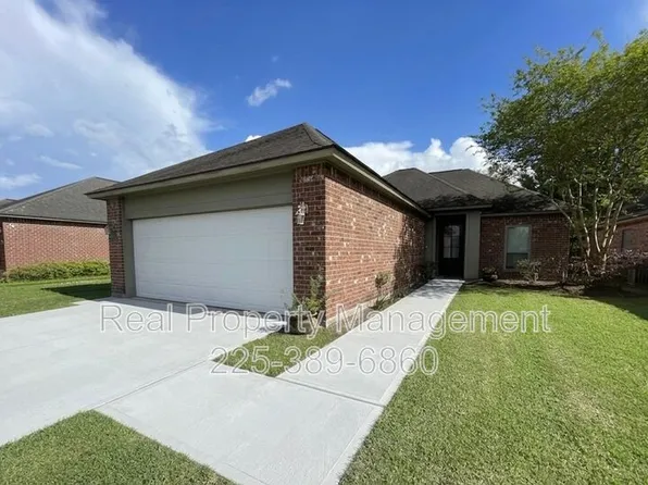 3131 Nicholson Lake Dr, Baton Rouge, LA 70810