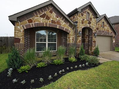 3045 Coreopsis Ct, Dickinson, TX, 77539