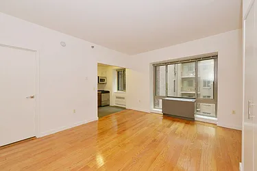 Rented by Hakimian Management