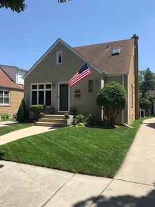7143 N Mankato Ave, Chicago, IL, 60646