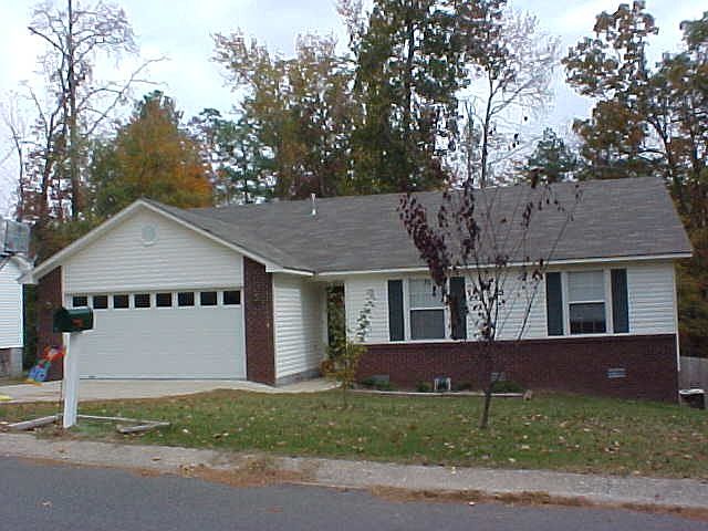 709 Fernwood Front