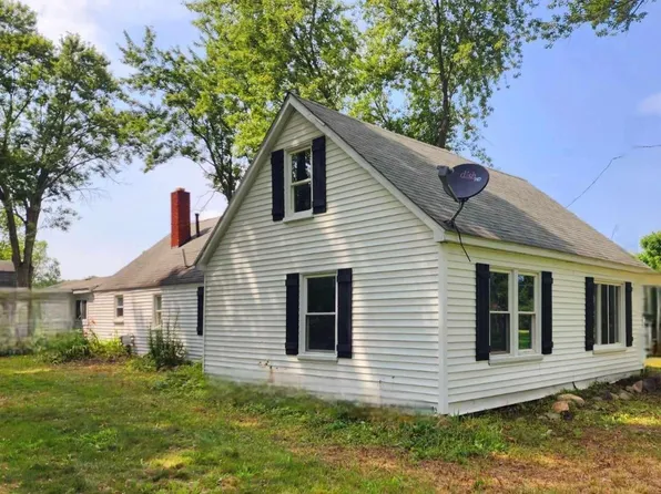 7395 Johnson Rd, Flushing, MI 48433