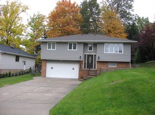 115 Beech Ave, Northfield, OH 44067